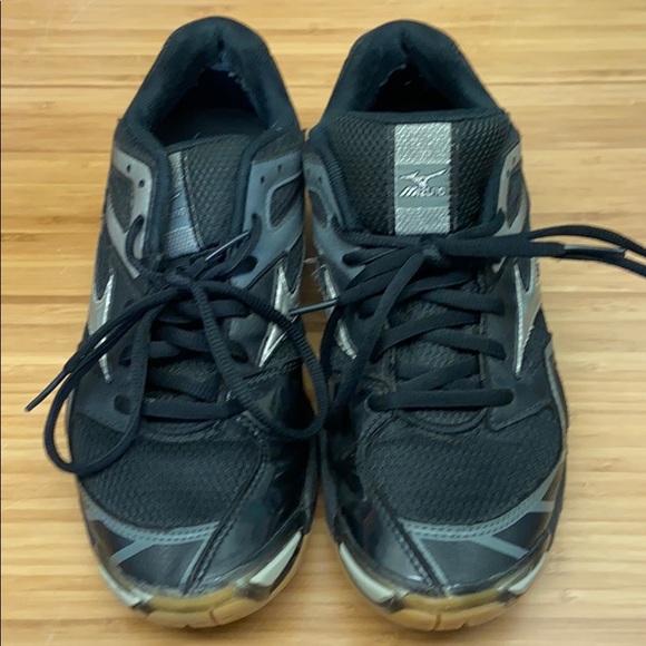mizuno wave bolt 3 women's